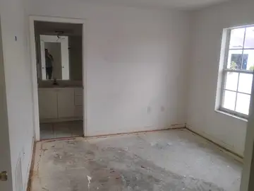 Selective Non-Structural Removal & Debris Cleanup project documentation photo 6