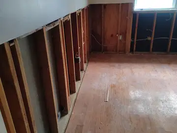 Post-Leak Cleanup & Debris Removal project documentation photo 66