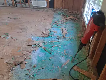 Post-Leak Cleanup & Debris Removal project documentation photo 316